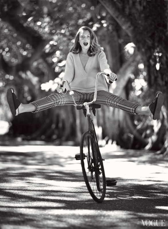 dree hemingway by bruce weber Vogue US june 2013-6